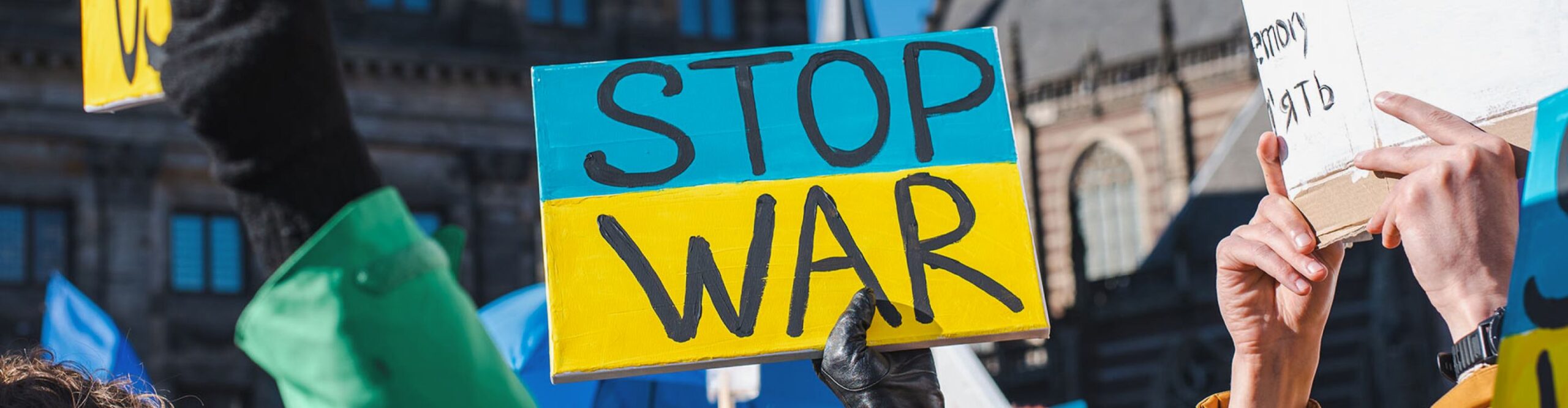 February 24: Protest march for Ukraine